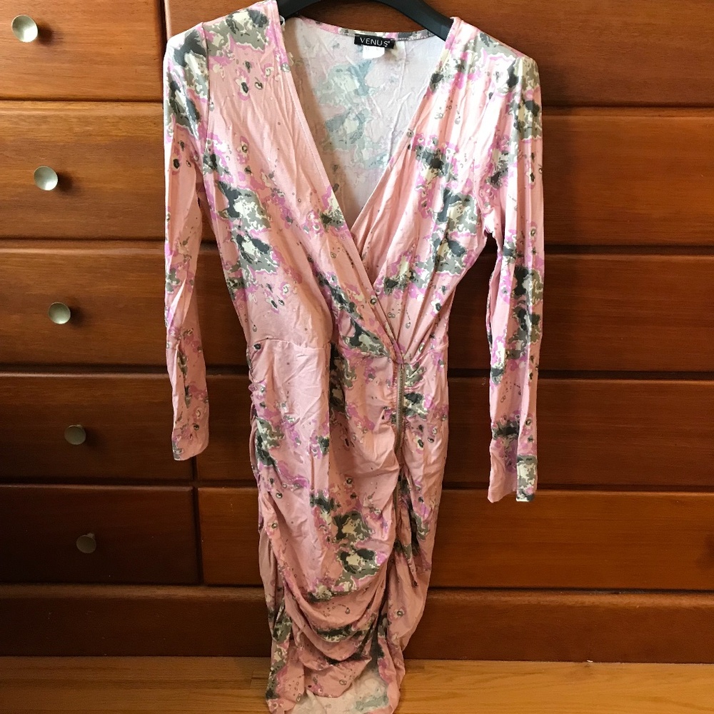 Sexy Summer Midi Dress with zipper detail - size medium